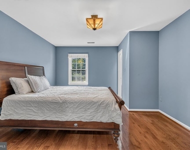 10117 Meyer Point Terrace - Photo Thumbnail 22