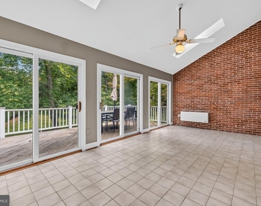 10117 Meyer Point Terrace - Photo Thumbnail 10