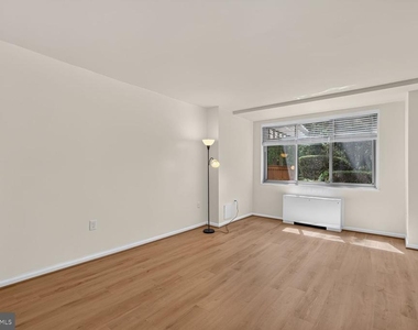 10500 Rockville Pike - Photo Thumbnail 14