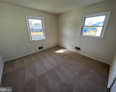 13303 Holdridge Road - Photo Thumbnail 11