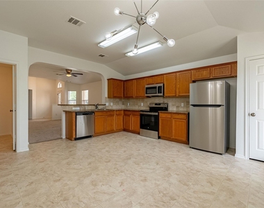 12905 Thomas Jefferson St - Photo Thumbnail 11