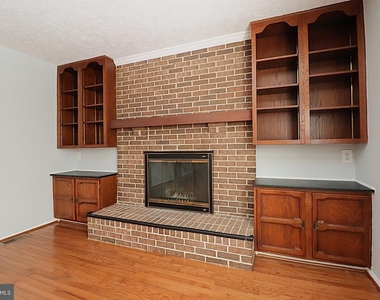 7518 Weatherby Drive - Photo Thumbnail 24