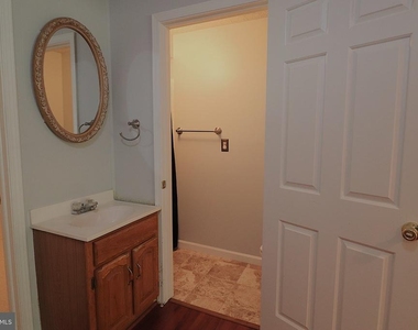 7518 Weatherby Drive - Photo Thumbnail 30