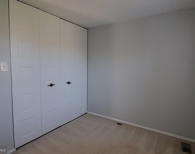 7518 Weatherby Drive - Photo Thumbnail 38