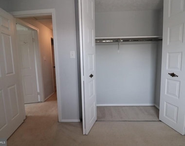 7518 Weatherby Drive - Photo Thumbnail 23