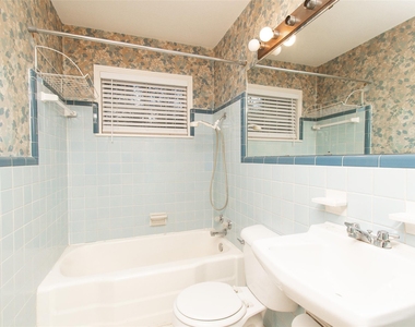 4510 Russell Dr - Photo Thumbnail 14