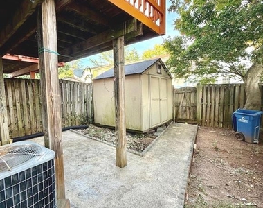 1234 Elm Grove Circle - Photo Thumbnail 30