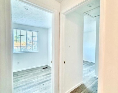 1234 Elm Grove Circle - Photo Thumbnail 14