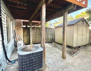 1234 Elm Grove Circle - Photo Thumbnail 29