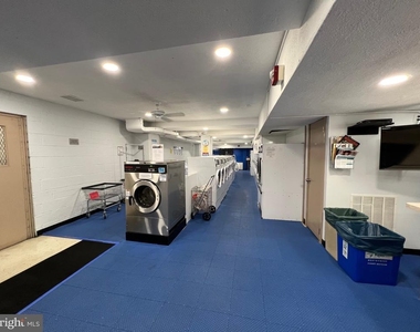 10201 Grosvenor Place - Photo Thumbnail 48