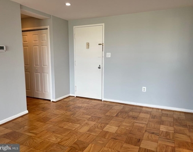 10201 Grosvenor Place - Photo Thumbnail 1