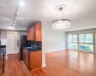 4970 Battery Lane - Photo Thumbnail 9