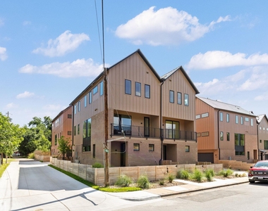 3528 Gonzales St - Photo Thumbnail 2