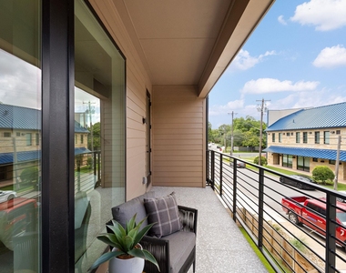 3528 Gonzales St - Photo Thumbnail 25