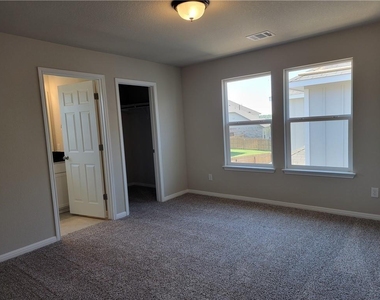 12813 Gilliland Ln - Photo Thumbnail 20