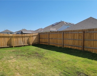 12813 Gilliland Ln - Photo Thumbnail 31