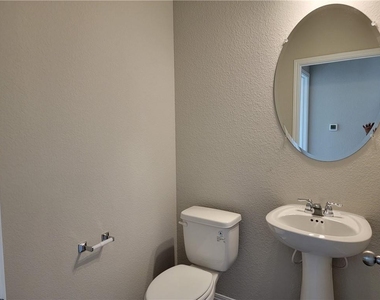 12813 Gilliland Ln - Photo Thumbnail 17