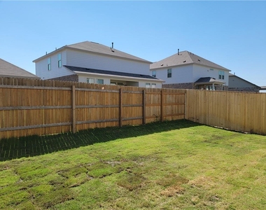 12813 Gilliland Ln - Photo Thumbnail 30