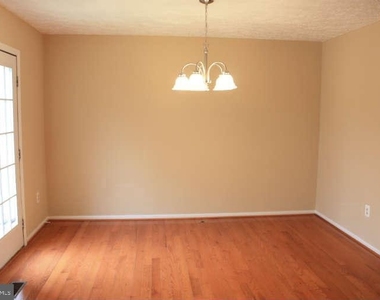 8567 Black Star Circle - Photo Thumbnail 7