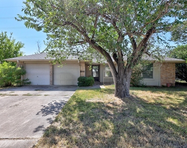 800 E Central Dr - Photo Thumbnail 1