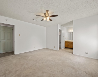 800 E Central Dr - Photo Thumbnail 12