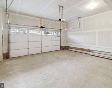 4515 Bathgate Court - Photo Thumbnail 42