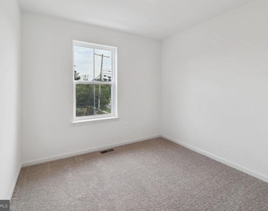 4515 Bathgate Court - Photo Thumbnail 23