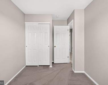 6311 Wind Rider Way - Photo Thumbnail 29