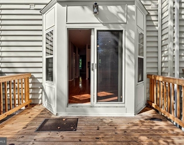6311 Wind Rider Way - Photo Thumbnail 25