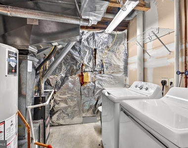6311 Wind Rider Way - Photo Thumbnail 8