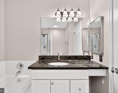 6311 Wind Rider Way - Photo Thumbnail 35