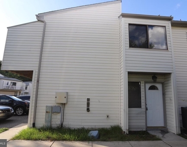 1709 Crimson Tree Way - Photo Thumbnail 3