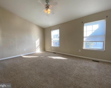 3358 Garrison Circle - Photo Thumbnail 11