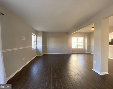 3358 Garrison Circle - Photo Thumbnail 9