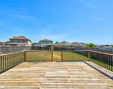 455 Gina Dr - Photo Thumbnail 34