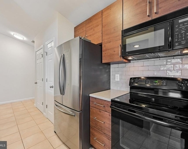 2104 Whitehall Road - Photo Thumbnail 13