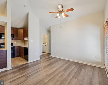 2104 Whitehall Road - Photo Thumbnail 10