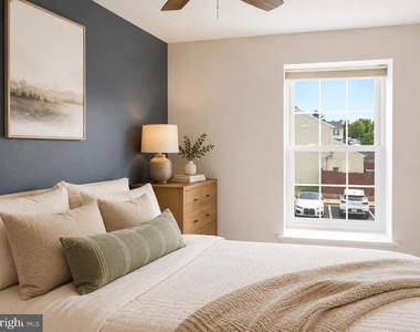 5752 Sunset View Lane - Photo Thumbnail 10