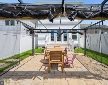 328 Madison Street - Photo Thumbnail 51