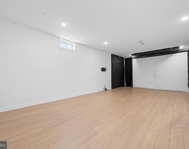 328 Madison Street - Photo Thumbnail 39