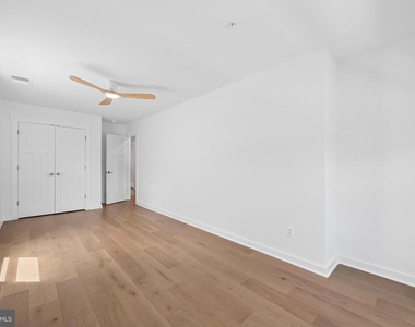 328 Madison Street - Photo Thumbnail 34