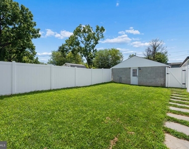 328 Madison Street - Photo Thumbnail 52