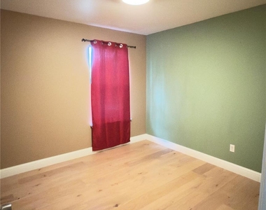 2318 Mccook Dr - Photo Thumbnail 10