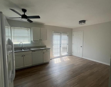 192 Marion Road - Photo Thumbnail 3