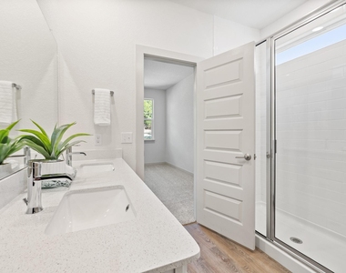 212 Florenz Ln - Photo Thumbnail 18
