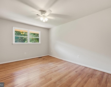5051 Klee Mill Road S - Photo Thumbnail 24