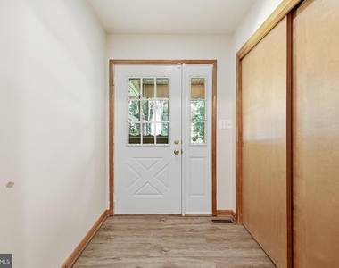 5051 Klee Mill Road S - Photo Thumbnail 2