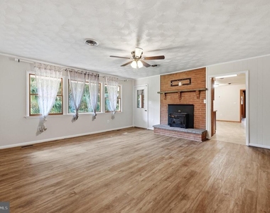 5051 Klee Mill Road S - Photo Thumbnail 17