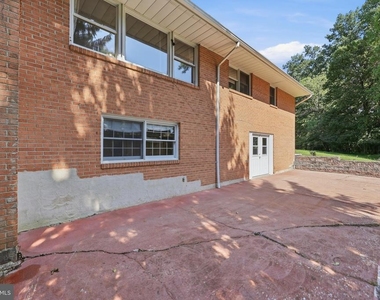 5051 Klee Mill Road S - Photo Thumbnail 38