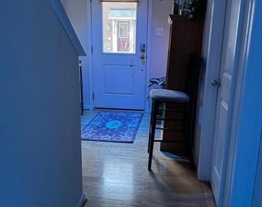 9806 Ushers Place - Photo Thumbnail 3